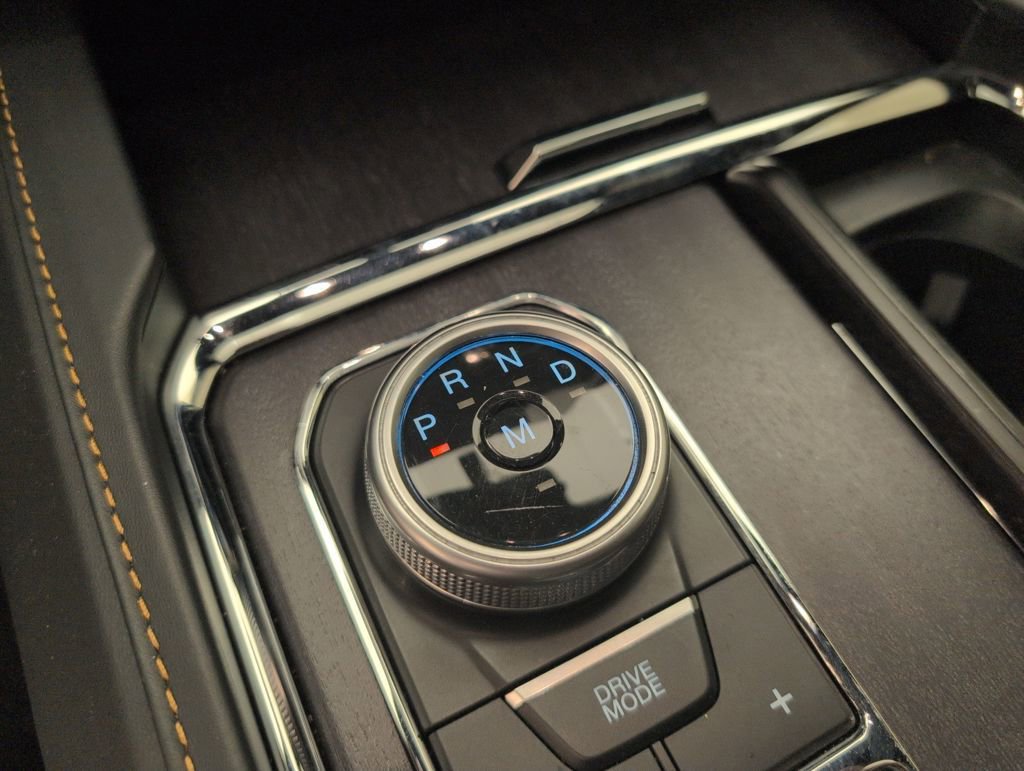 Used 2023 Ford Expedition Platinum image 27