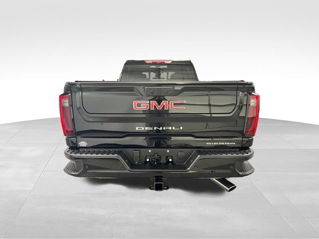 Used 2025 GMC Sierra 2500 Denali w/ Technology Package AWD/4WD image 6