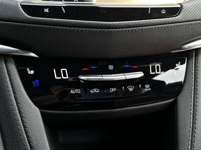 Used 2025 Cadillac XT5 Premium Luxury w/ Technology Package FWD image 23