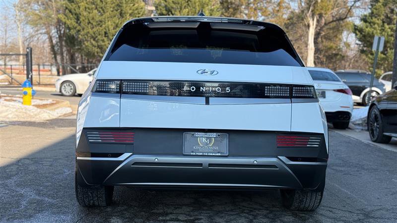 Used 2024 Hyundai Ioniq 5 SEL image 4