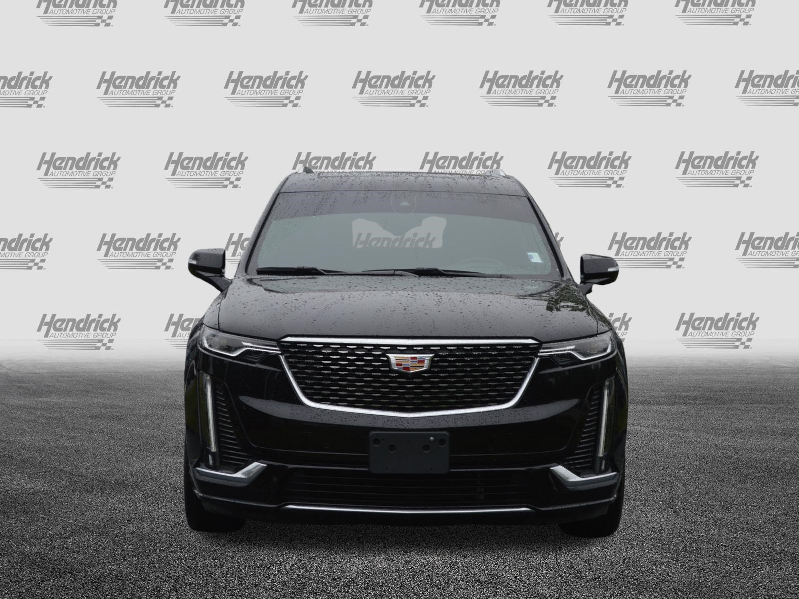 Used 2023 Cadillac XT6 Premium Luxury w/ Technology Package AWD/4WD image 6
