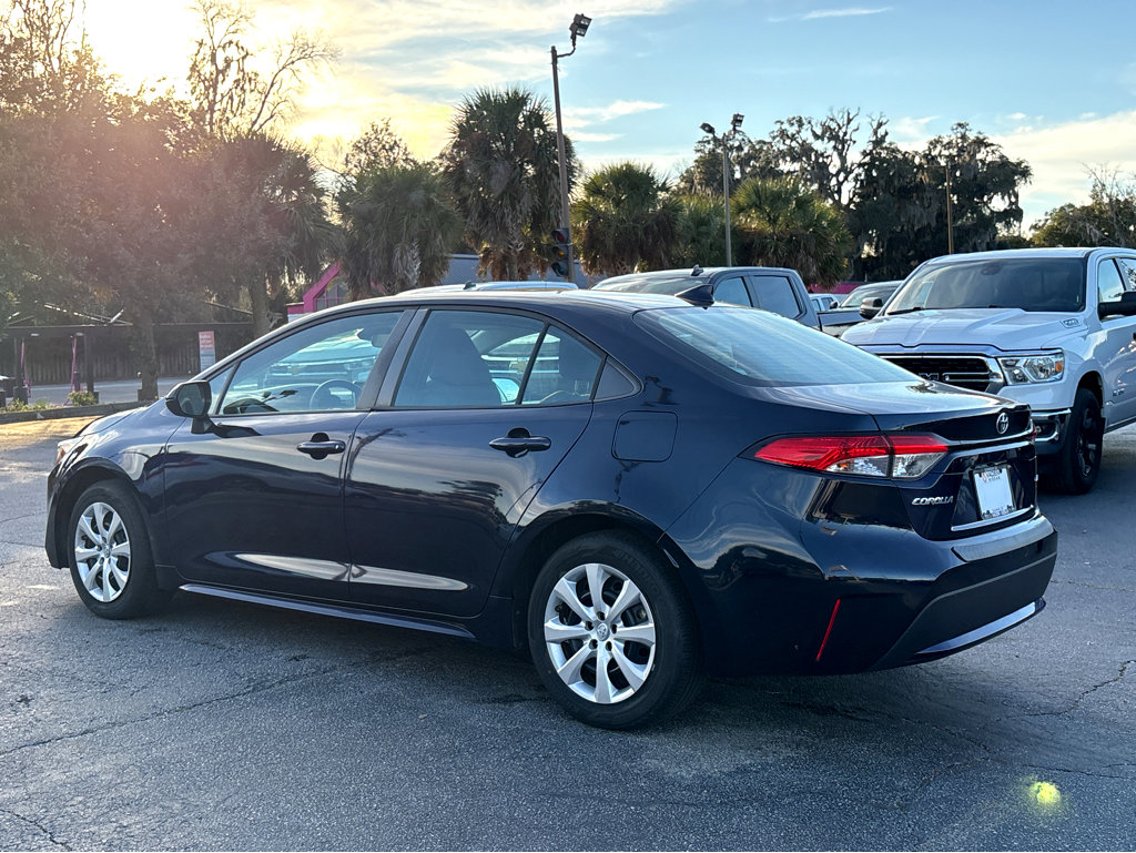 Used 2020 Toyota Corolla LE image 25