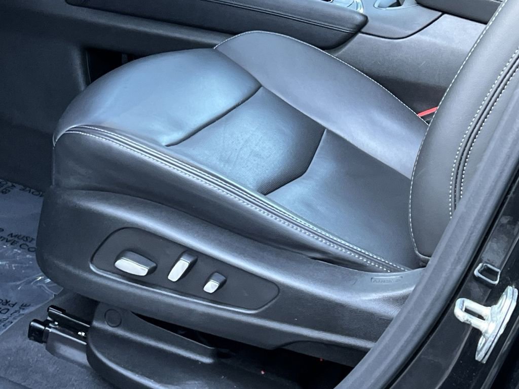 Used 2024 Cadillac XT6 Premium Luxury image 12