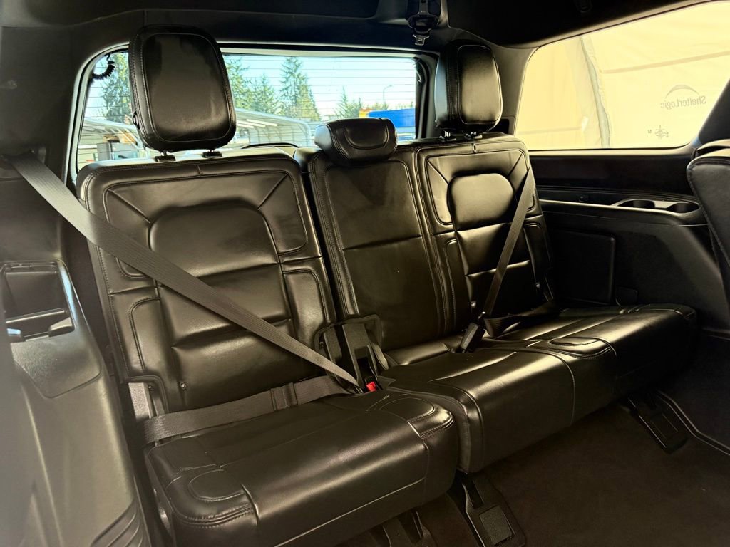 Used 2024 Lincoln Navigator Reserve image 28