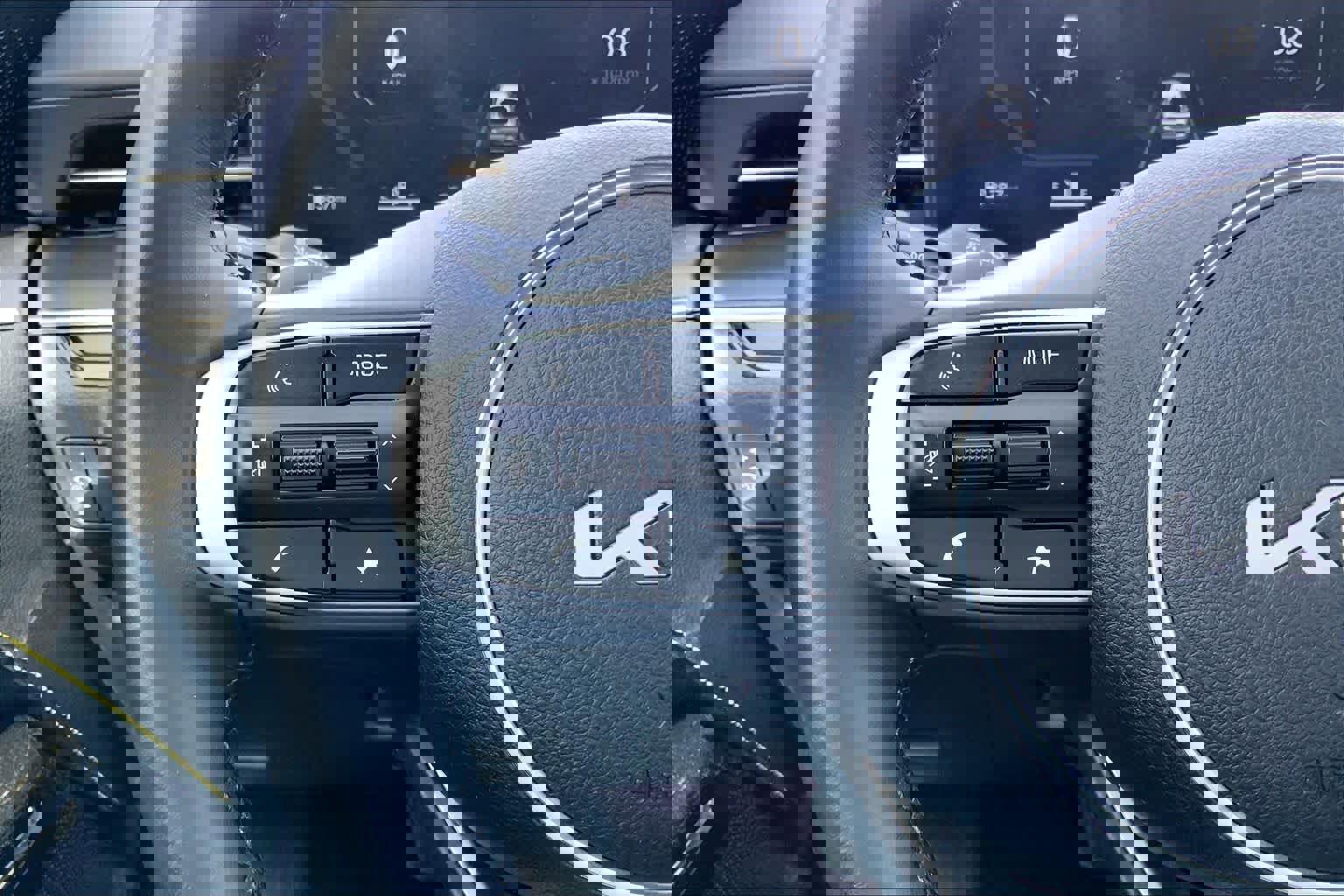 Certified 2026 Kia K5 GT w/ GT1 Package image 24