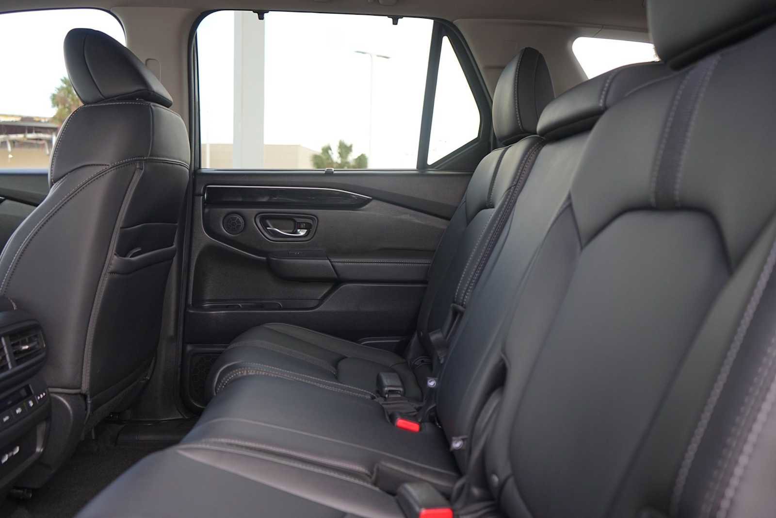 Certified 2023 Honda Pilot EX-L image 14