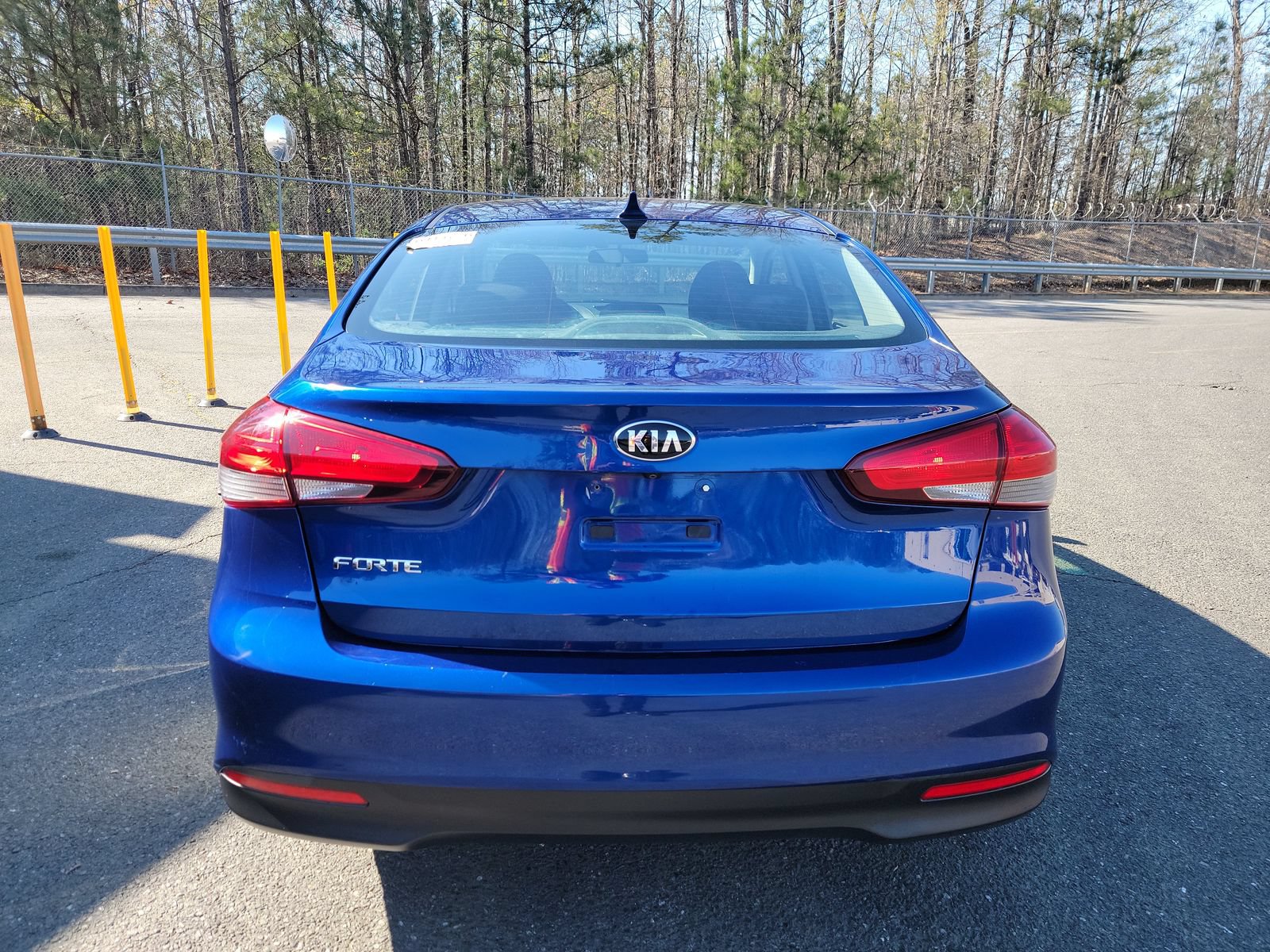 Used 2018 Kia Forte LX w/ LX Rear Camera Package FWD image 7