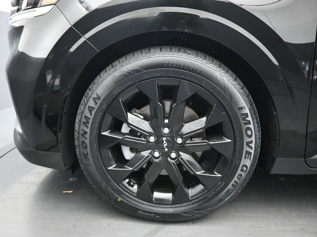 Used 2024 Kia Carnival SX Prestige image 76