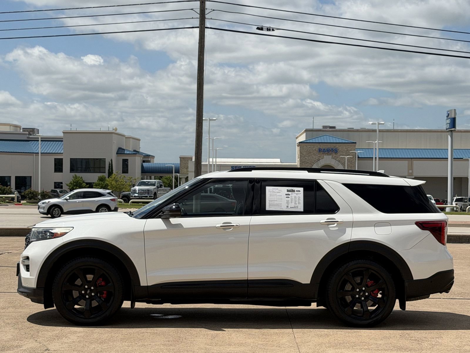 Used 2020 Ford Explorer ST w/ ST Street Pack AWD/4WD image 7
