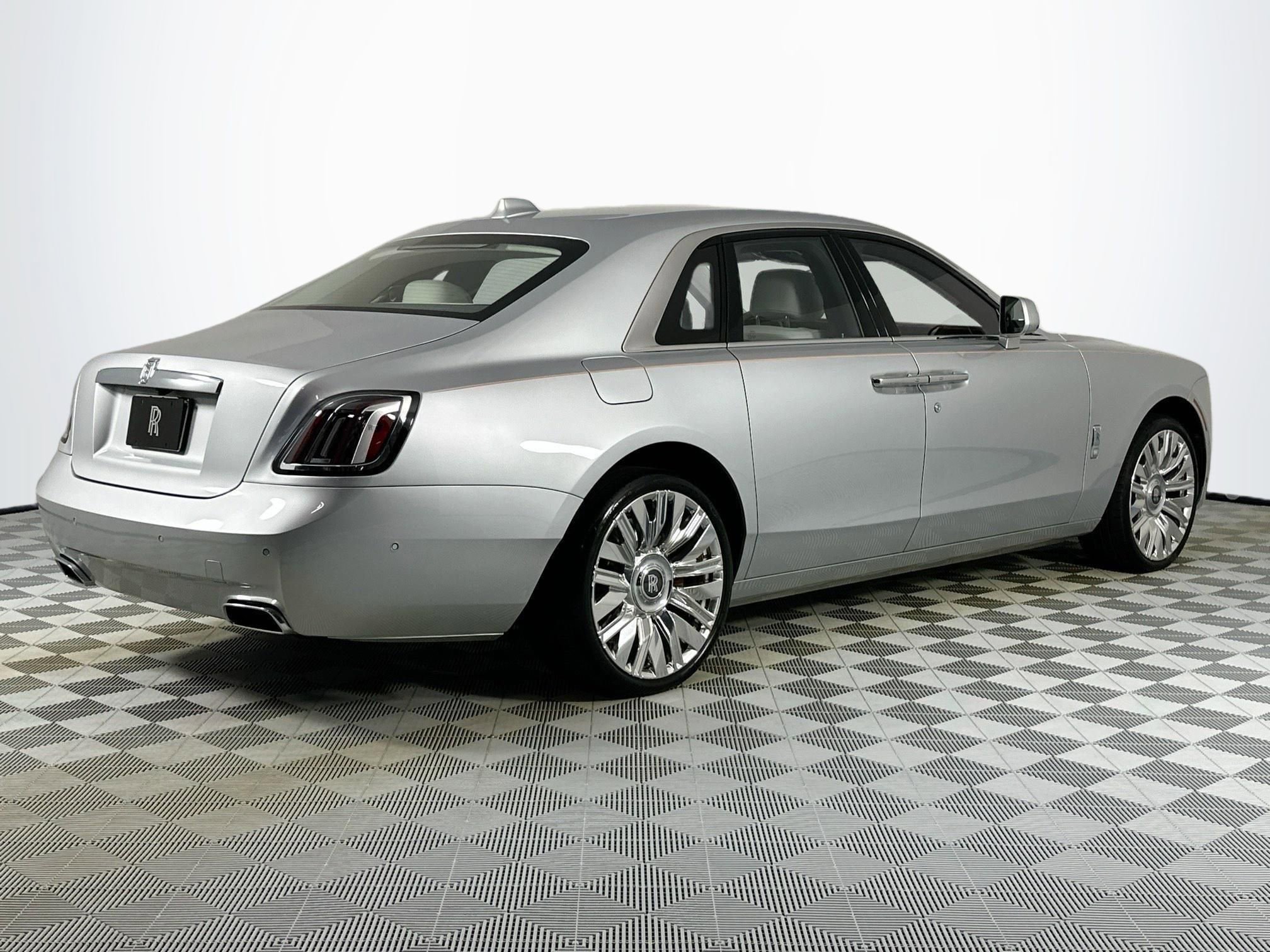 Certified 2026 Rolls-Royce Ghost AWD/4WD image 8