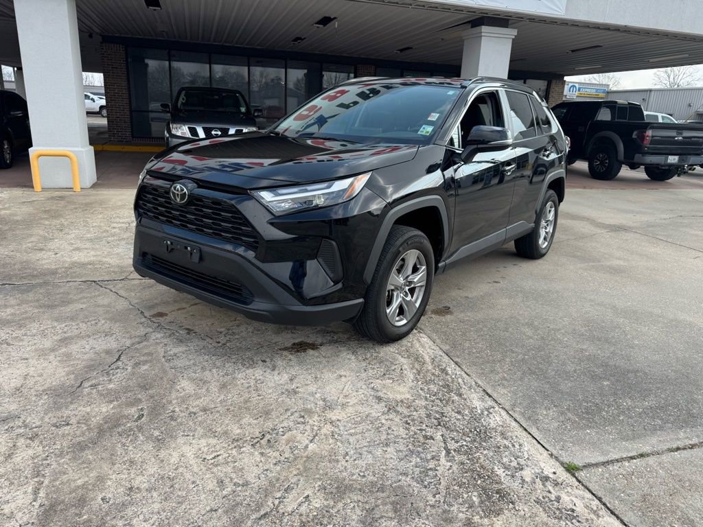 Used 2024 Toyota RAV4 XLE image 10