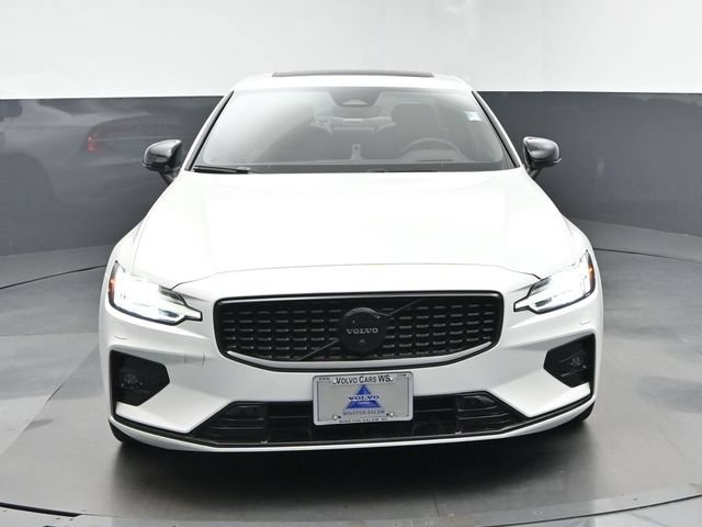 Used 2023 Volvo S60 B5 Ultimate w/ Climate Package FWD image 2