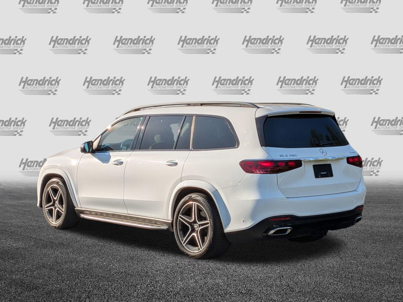 Used 2024 Mercedes-Benz GLS 450 4MATIC image 8