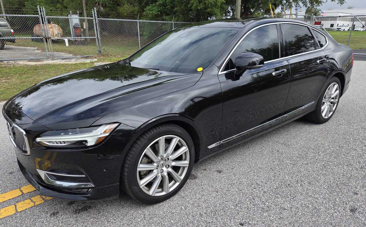 Used 2017 Volvo S90 T6 Inscription w/ Vision Package image 1