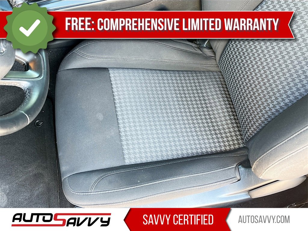 Used 2023 Dodge Challenger SXT image 19