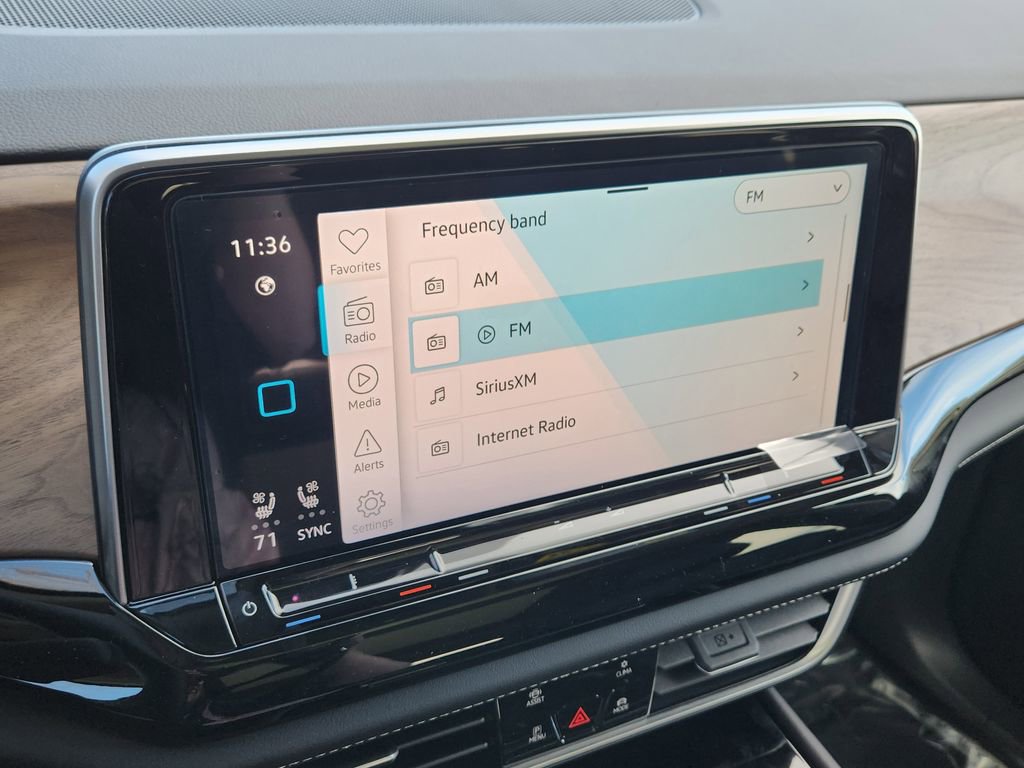 New 2026 Volkswagen Atlas SE image 8