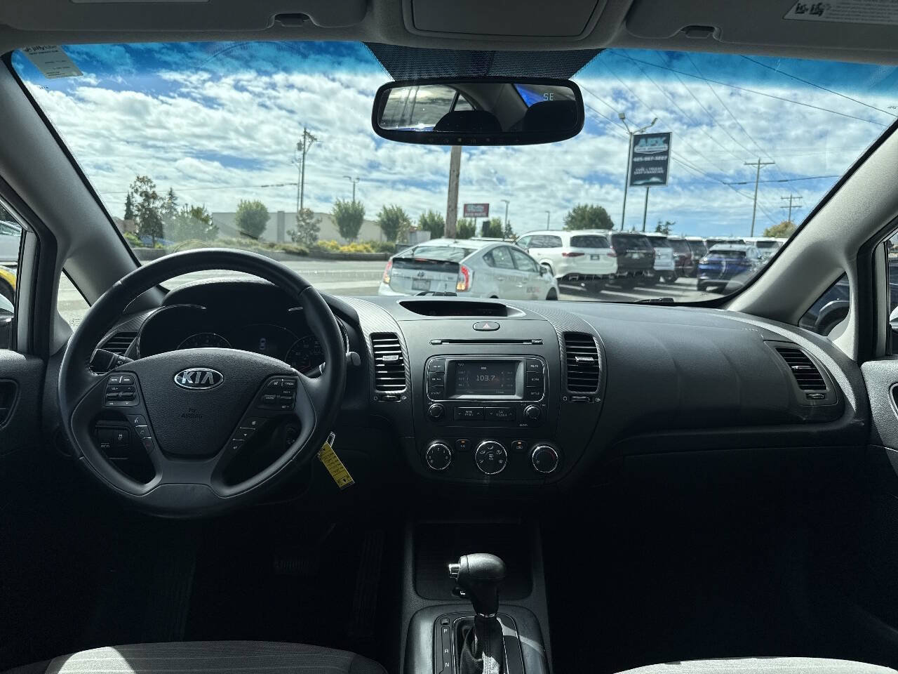 Used 2016 Kia Forte EX FWD image 21