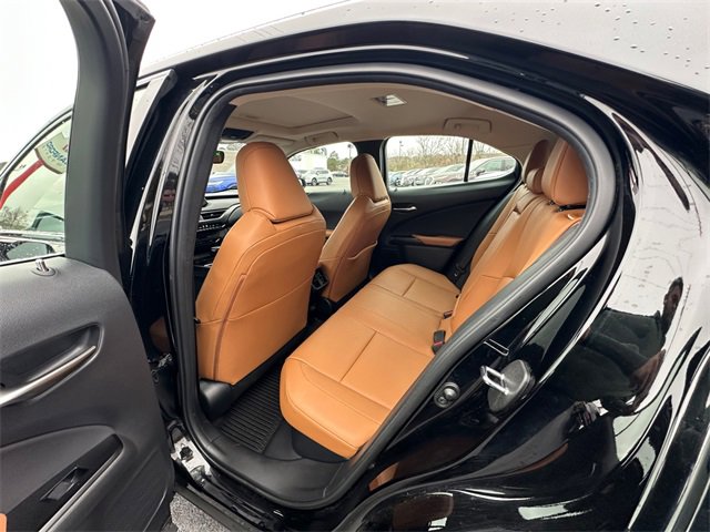 Used 2022 Lexus UX 250h w/ Premium Package image 18