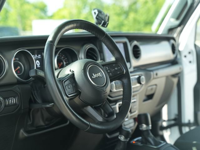 Used 2022 Jeep Gladiator Sport AWD/4WD image 27