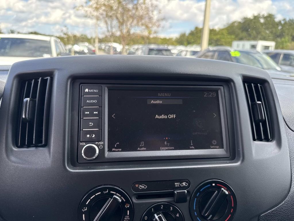 Used 2021 Nissan NV200 SV w/ Back Door Glass Package image 21