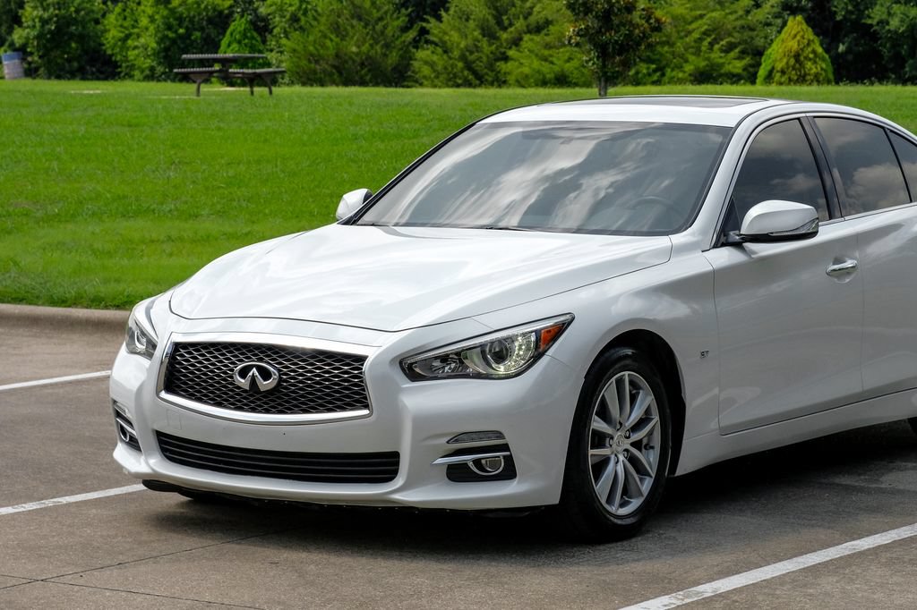 Used 2014 INFINITI Q50 Premium w/ Navigation Package RWD image 8