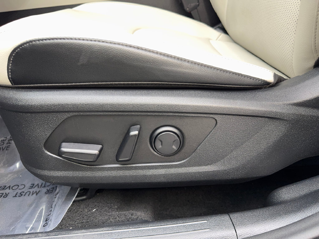 Used 2024 Kia Sportage EX FWD image 30