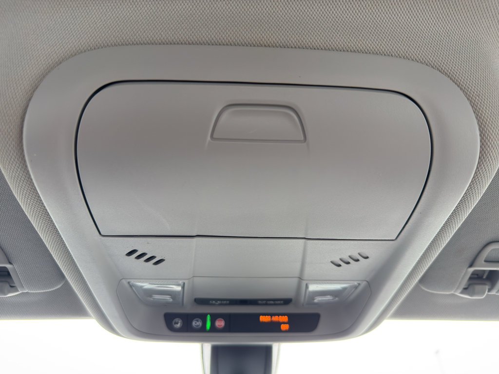 Used 2018 Chevrolet Equinox LS image 22