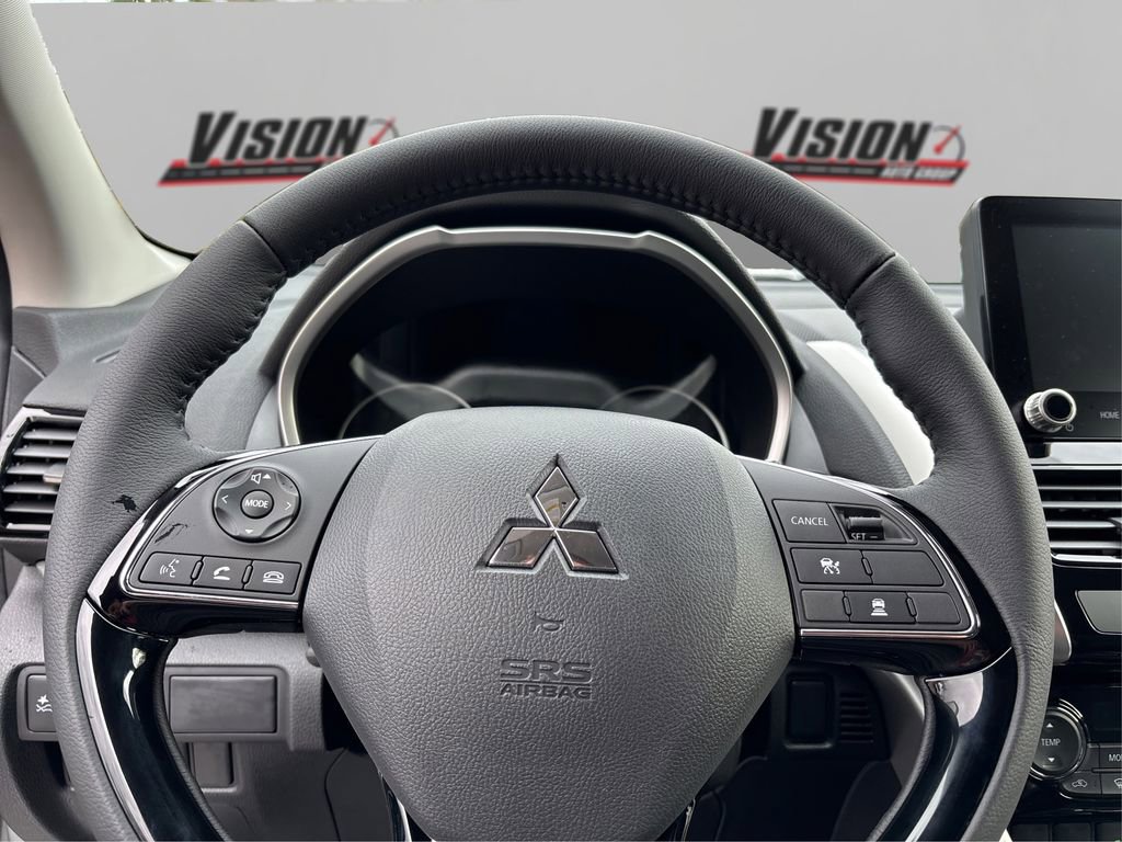 Used 2024 Mitsubishi Eclipse Cross SE AWD/4WD image 16
