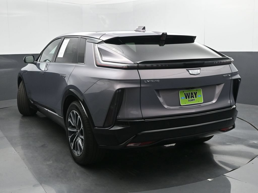Used 2024 Cadillac Lyriq Sport AWD/4WD image 30