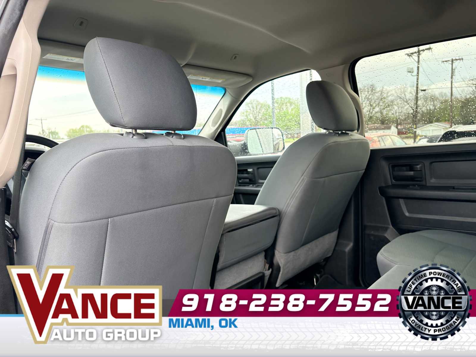 Used 2018 RAM 2500 Tradesman w/ Chrome Appearance Group image 16