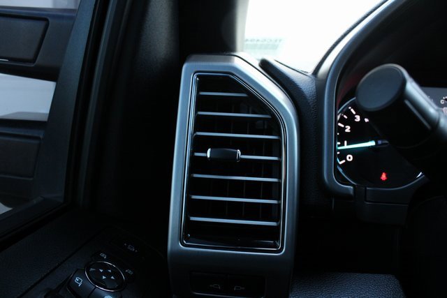 Used 2018 Ford F350 Platinum w/ Platinum Ultimate Package image 9