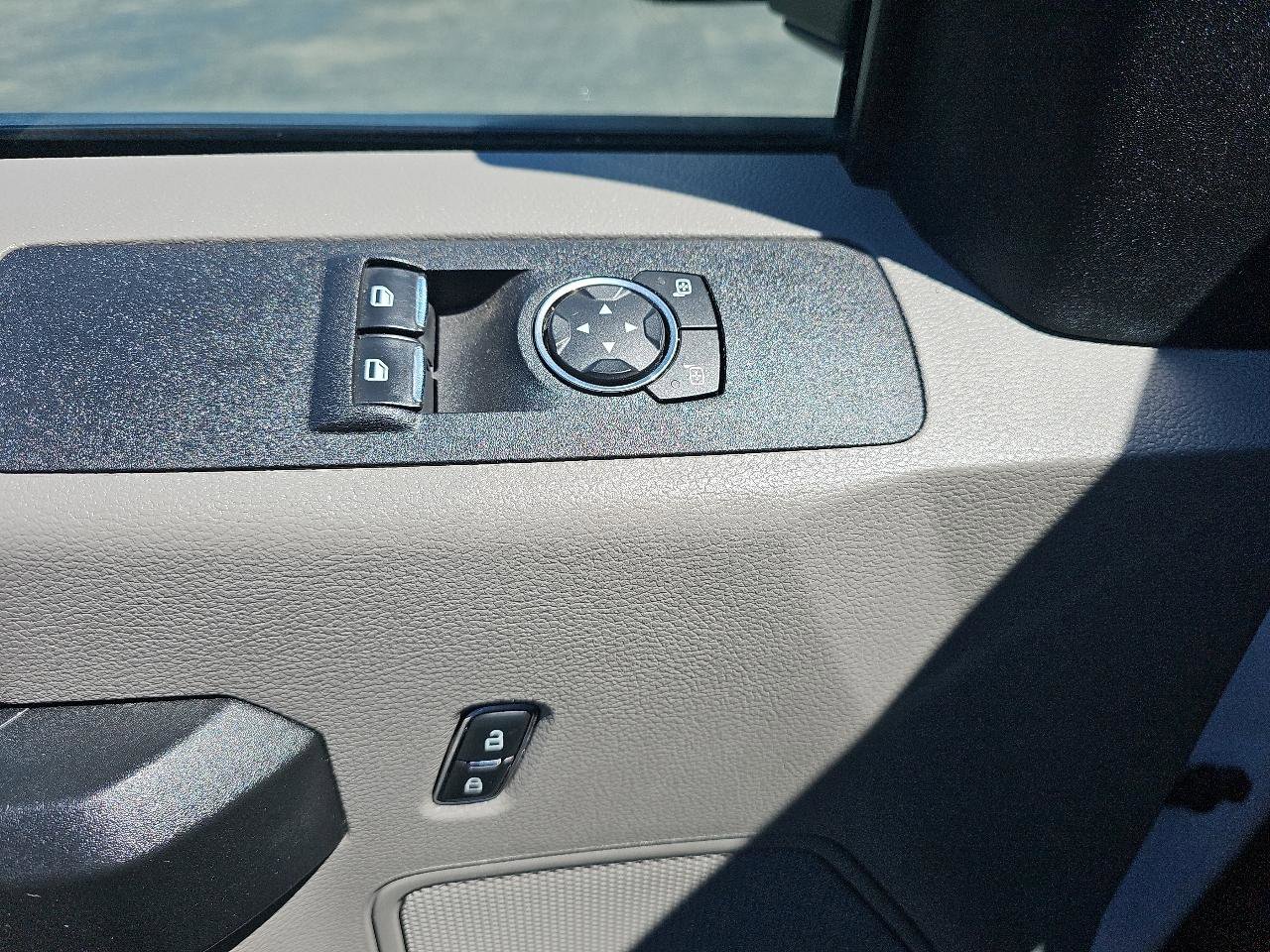 Used 2021 Ford F250 XL w/ STX Appearance Package AWD/4WD image 10