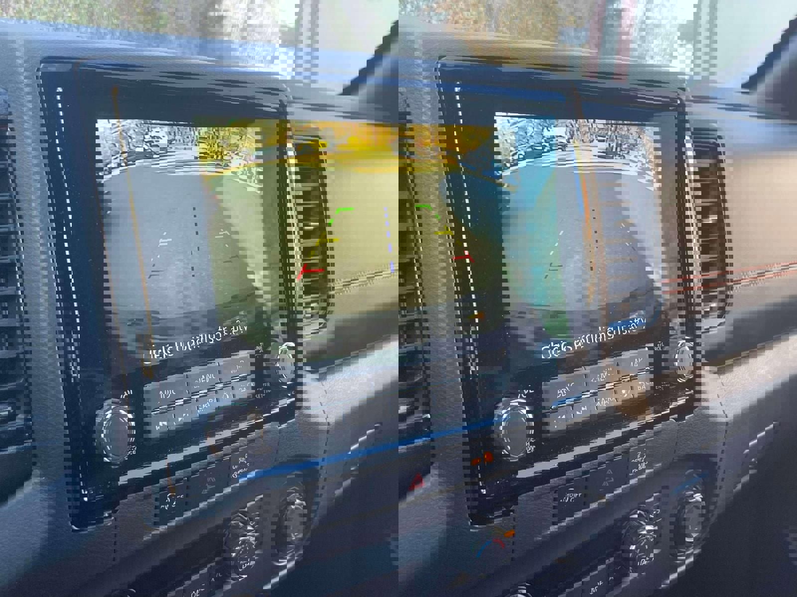 Used 2023 Nissan Frontier PRO-4X w/ Technology Package image 30