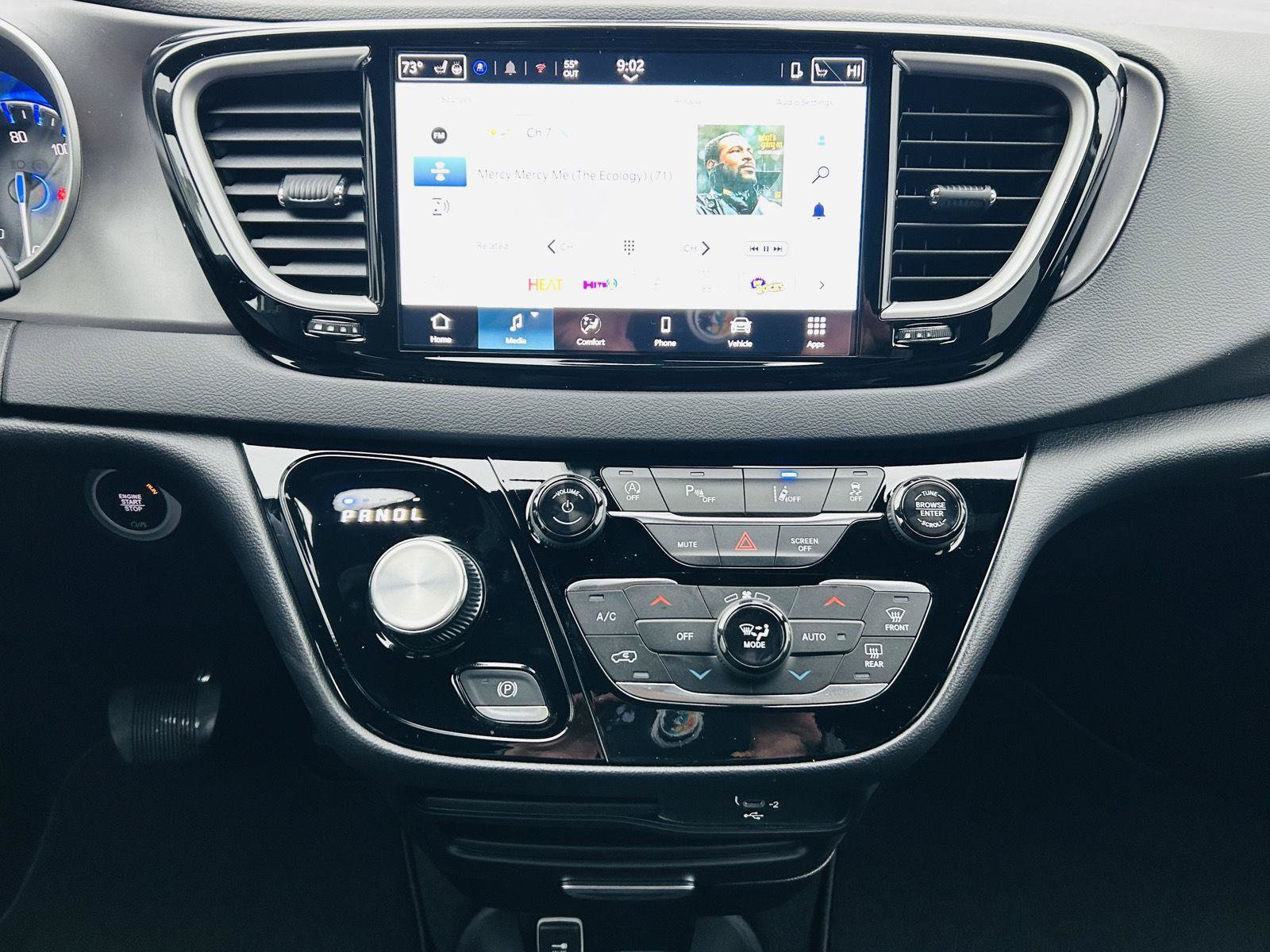 New 2026 Chrysler Voyager LX FWD image 19