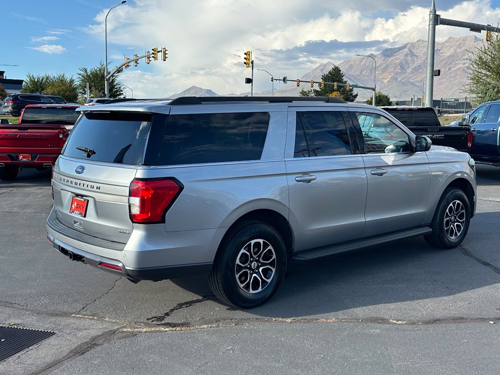 Used 2024 Ford Expedition Max XLT AWD/4WD image 8