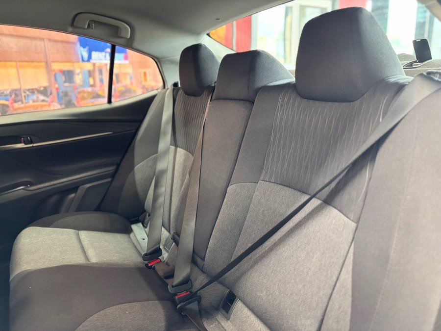 Used 2025 Toyota Camry LE FWD image 13