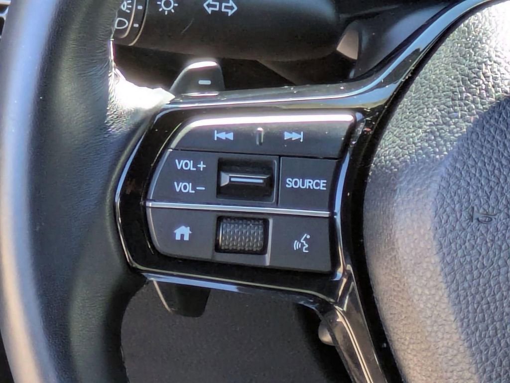 Used 2023 Honda Civic Sport image 17