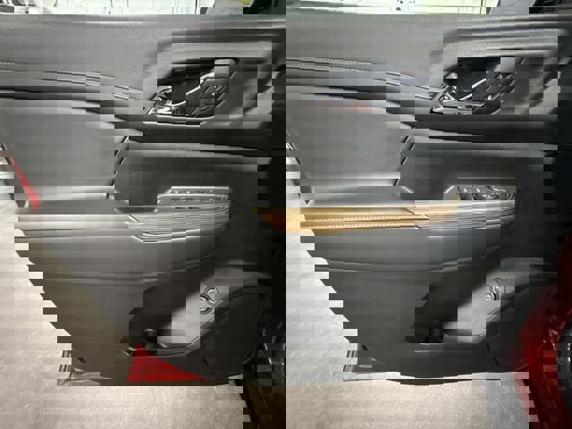 Used 2023 GMC Acadia SLE w/ Driver Convenience Package image 18