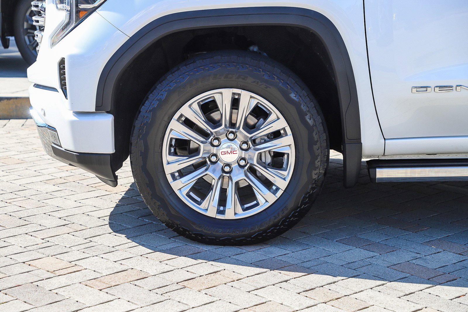 Used 2022 GMC Sierra 1500 Denali AWD/4WD image 13