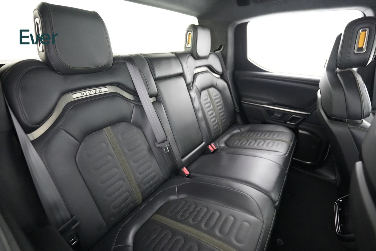 Used 2023 Rivian R1T Adventure AWD/4WD image 5
