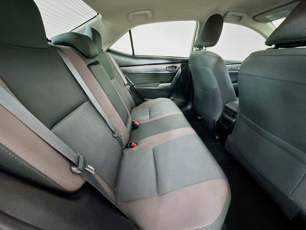 Used 2019 Toyota Corolla LE FWD image 31