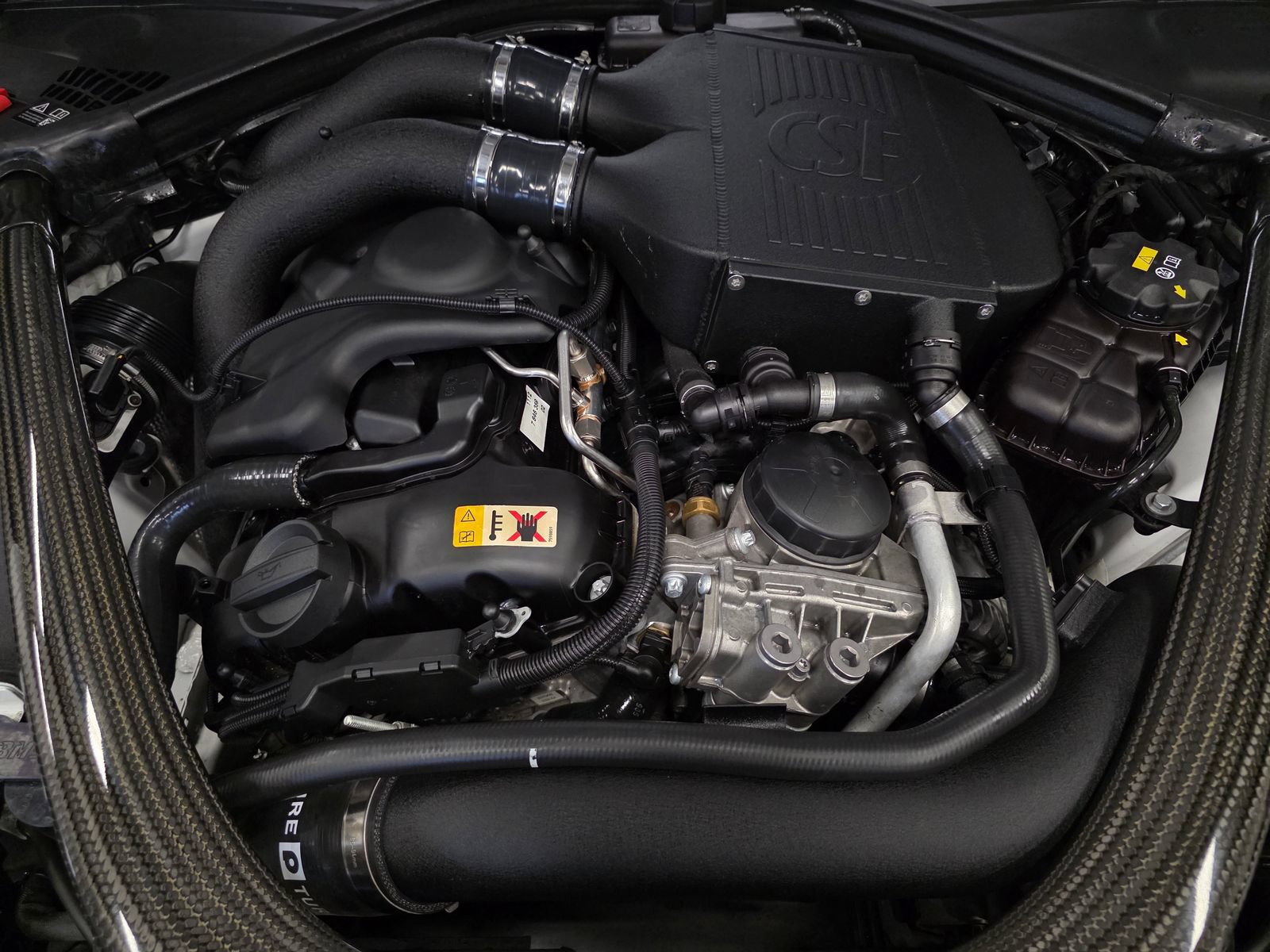 Used 2019 BMW M4 Coupe w/ Competition Package RWD image 40