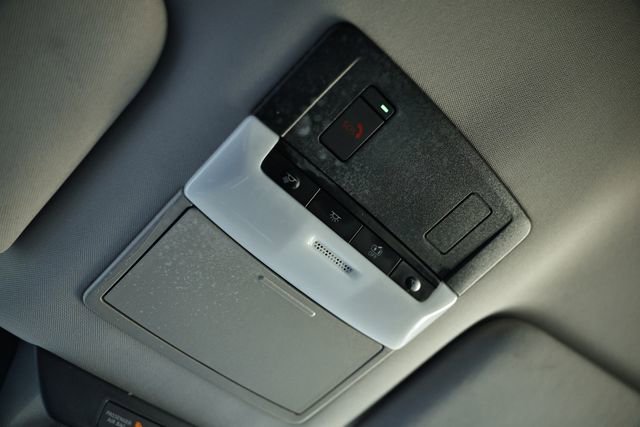 Used 2025 Nissan Pathfinder SL image 41