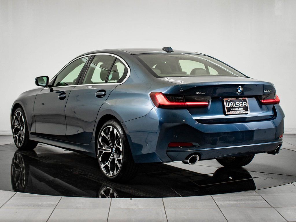 Certified 2025 BMW 330i xDrive Sedan image 6
