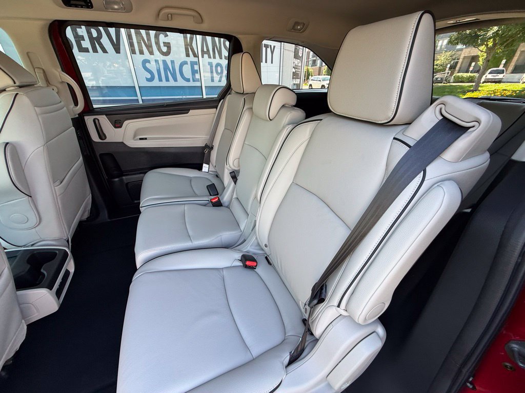 Used 2026 Honda Odyssey Touring image 30