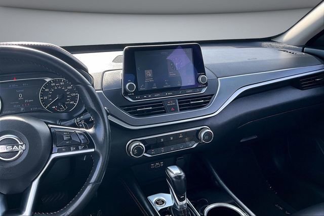 Certified 2023 Nissan Altima 2.5 SR image 9