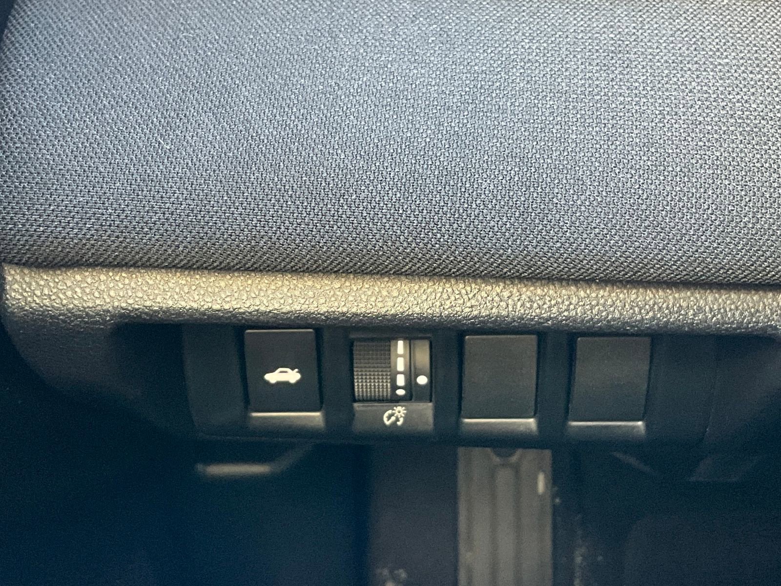 Certified 2025 Subaru Legacy Premium image 30