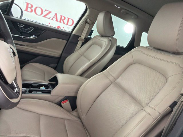 Certified 2024 Lincoln Corsair AWD w/ Equipment Group 101A image 19