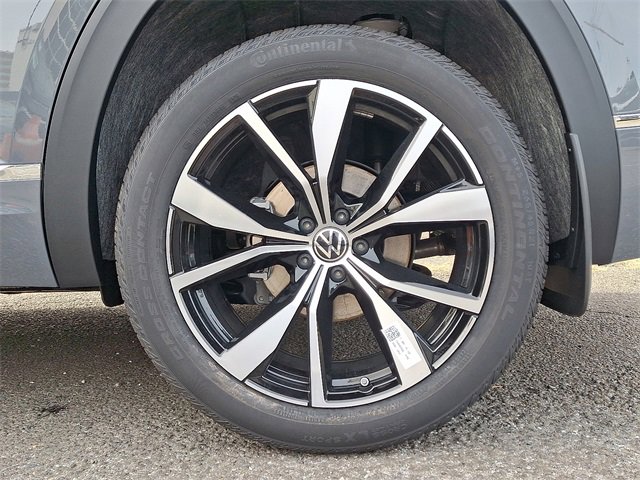 New 2026 Volkswagen Atlas SEL Premium R-Line image 5