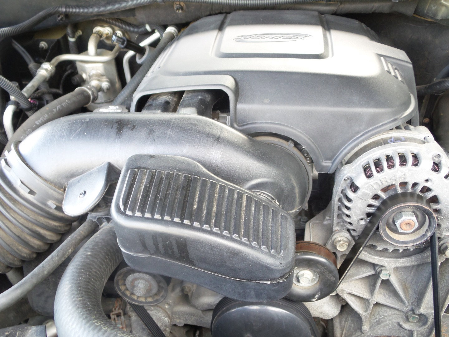 Used 2012 GMC Yukon SLT w/ SLT-2 Equipment Package image 32